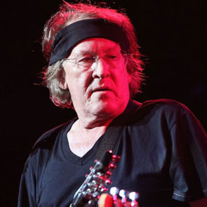 In memoriam: Paul Kantner